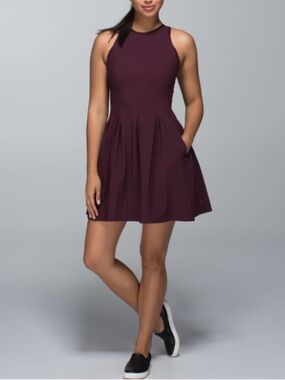 brunch and back dress lululemon Chic + Sporty: 8 Ways To Wear lululemon's Brunch & Back Midi Dress